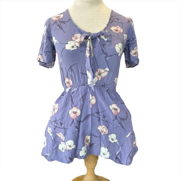 Band of Gypsies Pants - Band Of Gypsies Lavender Purple Floral Short Sleeve Romper Size XS